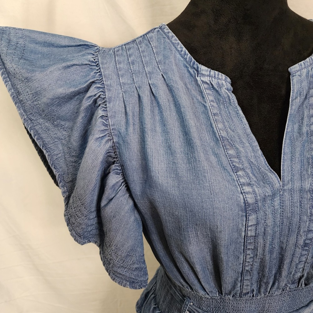 WISHLIST APPAREL Size Small Blu Chambray Denim Ruffled Flutter Sleeve Midi Dress - Picture 8 of 16